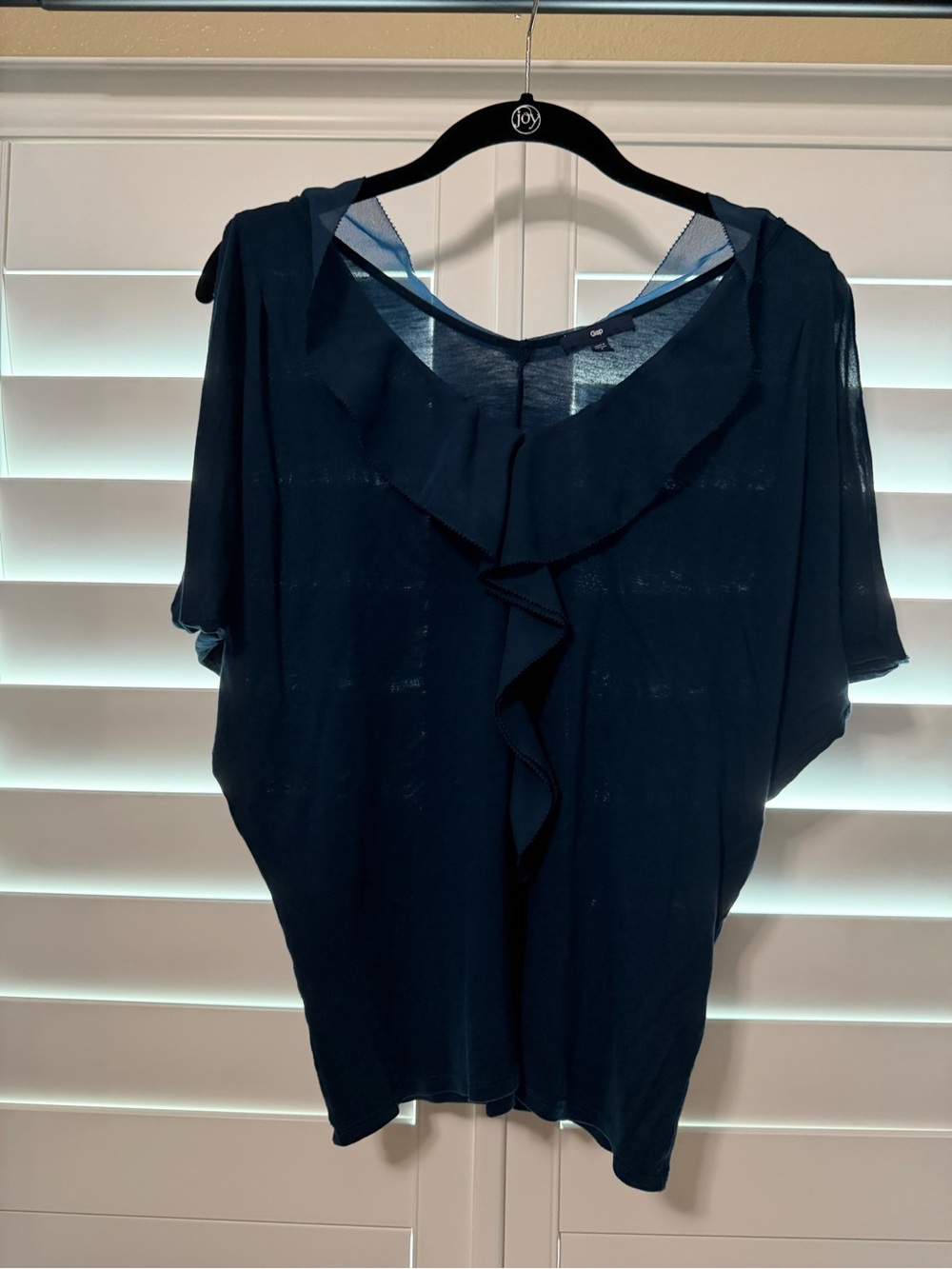 GAP Navy Ruffle V-Neck Short Sleeve Blouse